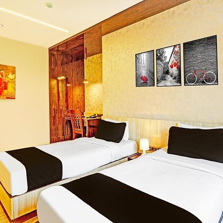 Super Townhouse Indiranagar 호텔 벵갈루루 외부 사진