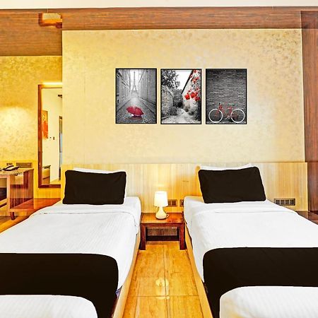 Super Townhouse Indiranagar 호텔 벵갈루루 외부 사진
