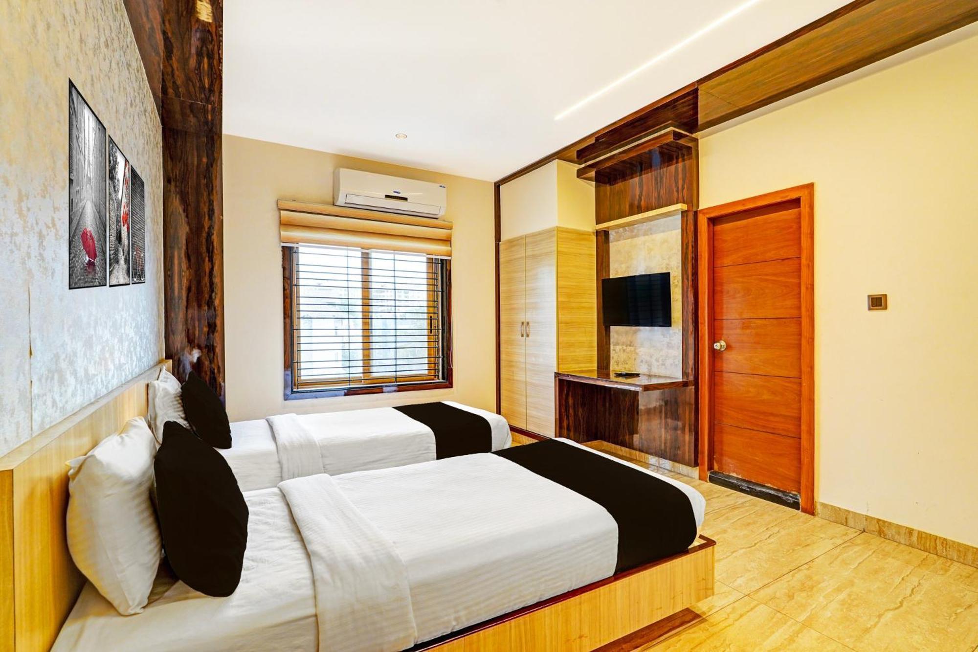 Super Townhouse Indiranagar 호텔 벵갈루루 외부 사진