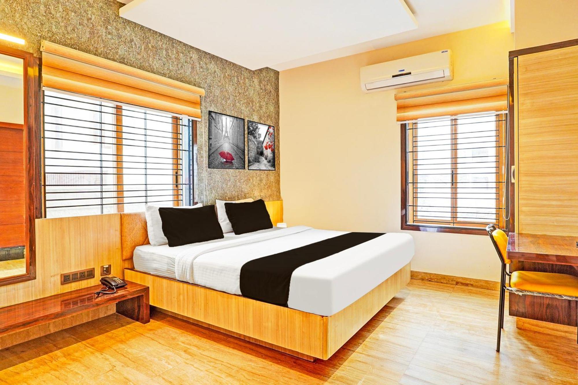 Super Townhouse Indiranagar 호텔 벵갈루루 외부 사진