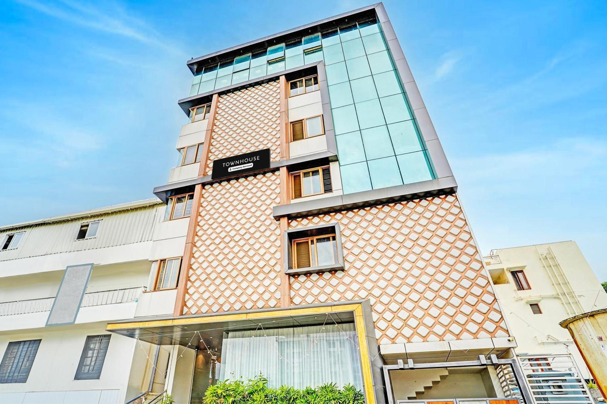 Super Townhouse Indiranagar 호텔 벵갈루루 외부 사진